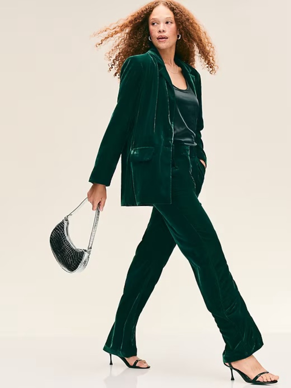 Old Navy Extra High-Rise Taylor Wide Leg Velvet Trousers